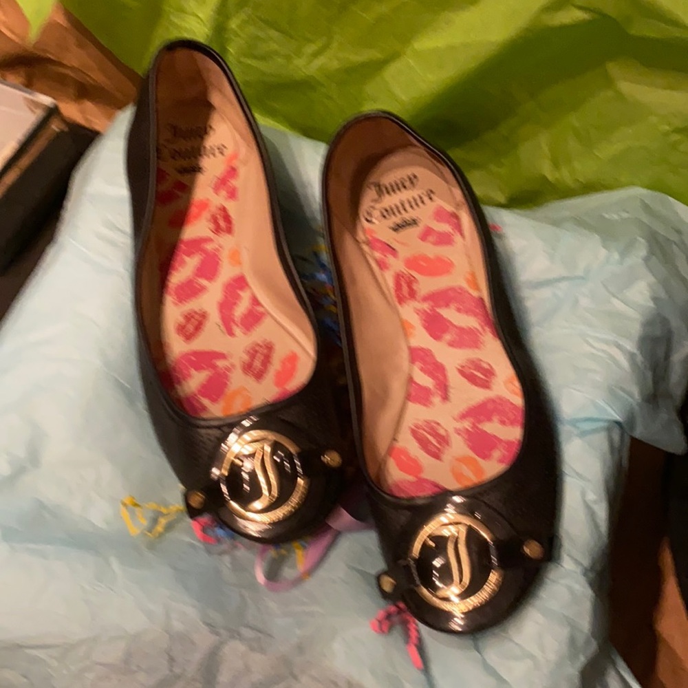 Juicy couture black flats